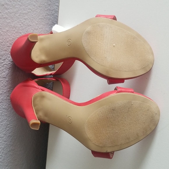 Voztey Milan Heels - Red - Picture 5 of 5